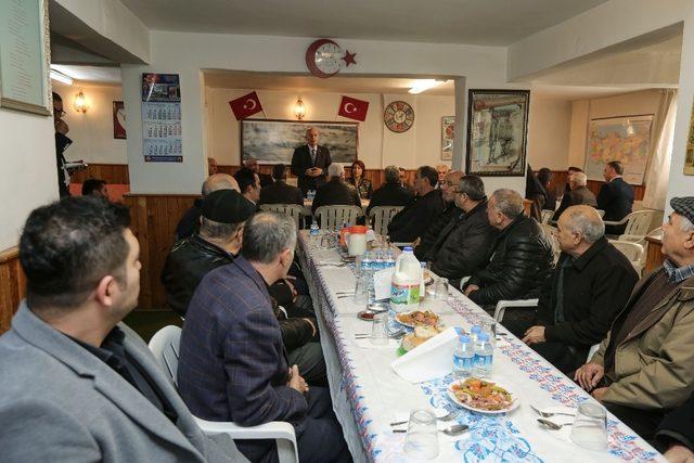 Başkan Yaşar, Özpetek 7 sakinleri ile bir araya geldi