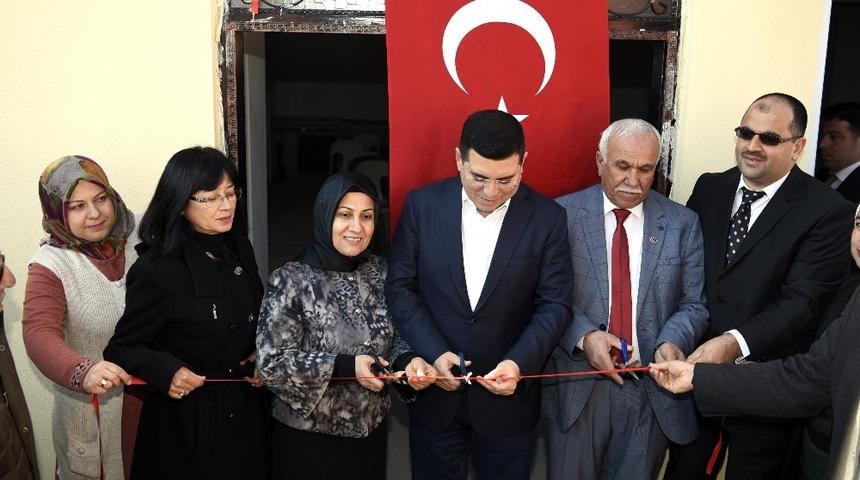 T&uuml;t&uuml;nc&uuml;&rsquo;den K&uuml;t&uuml;k&ccedil;&uuml;&rsquo;ye m&uuml;jde