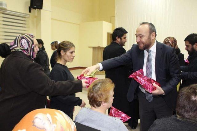 Başkan Dağdelen: “Merhamet siyaseti yapıyoruz”