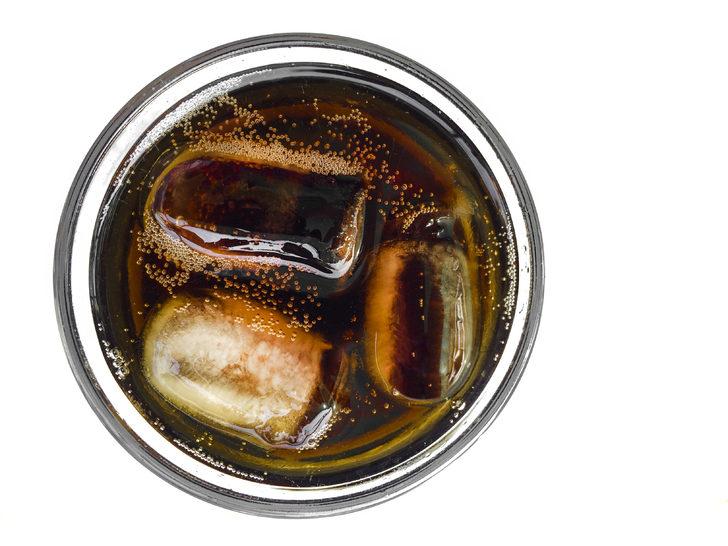 Dünyaca ünlü fast food zincirinde kola ve patates skandalı G5