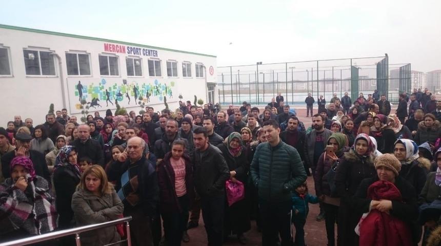 Mercan Koleji kabul sınavına yoğun ilgi