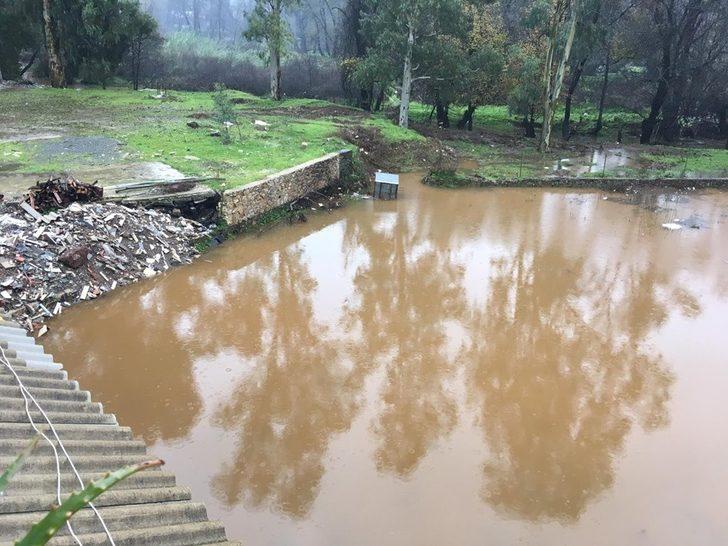 Marmaris'te sel suları çekilince ortaya çıktı G1