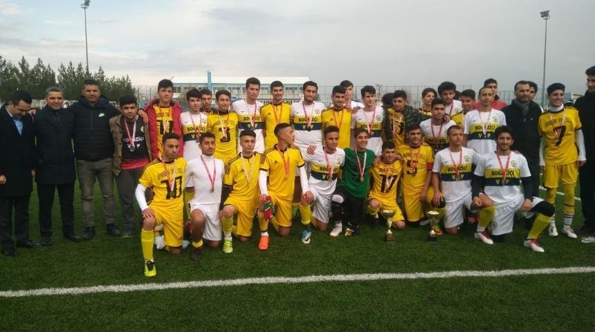 Diyarbakır&rsquo;da Spor Lisesi şampiyon oldu