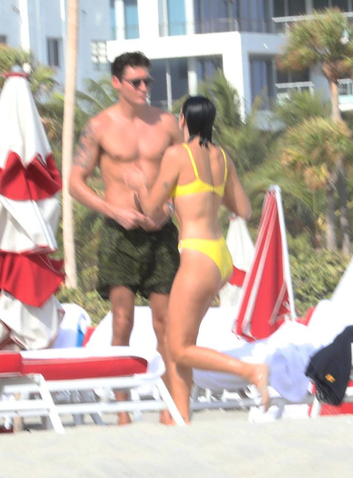 Gözler Dua Lipa’nın üzerinde G5