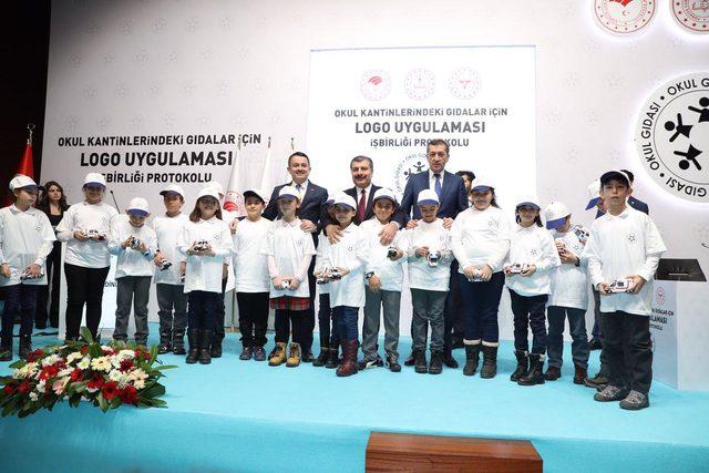 Üç bakan, okul gıdalarında logo uygulaması protokolünü imzaladı