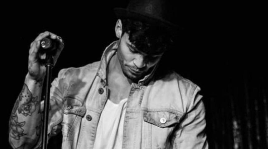 O Ses'in yarışmacısı sevgilisini boğdu!