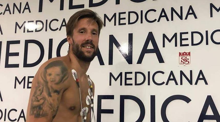 Sivasspor'da Sergio Rochet formaya hasret kaldı