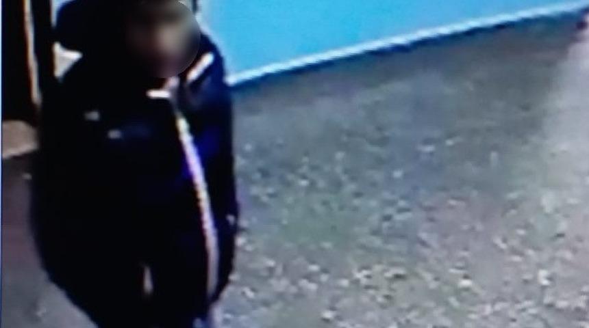 Okuldan bilgisayar &ccedil;alan şahıs serbest