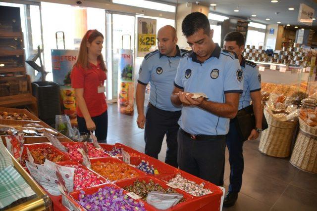 Aliağa’da zabıta ekipleri 1 yılda bin 192 başvuruyu çözüme kavuşturdu