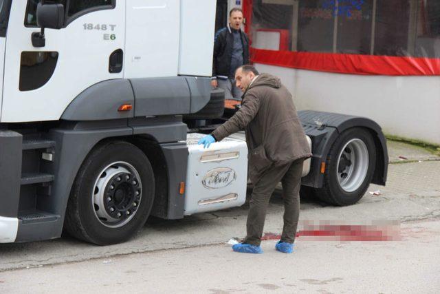 Gölcük'te nakliye firması müdürü silahlı saldırıda öldü