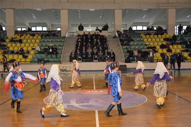 Okul Sporları Körfez Bölgesi Kupa Töreni gerçekleştirildi