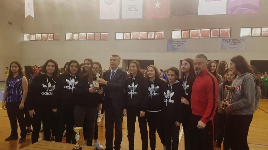 Okul Sporları K&ouml;rfez B&ouml;lgesi Kupa T&ouml;reni ger&ccedil;ekleştirildi