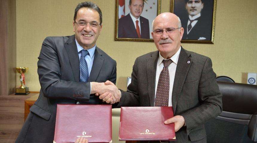 Uşak &Uuml;niversitesi ve Uşak Fen Lisesi arasında işbirliği protokol&uuml; imzalandı