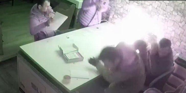 Tableti tamir ederken elinde patladı G1