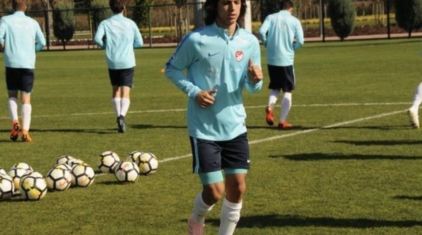 Emre Demir U-16 Milli takımına davet edildi