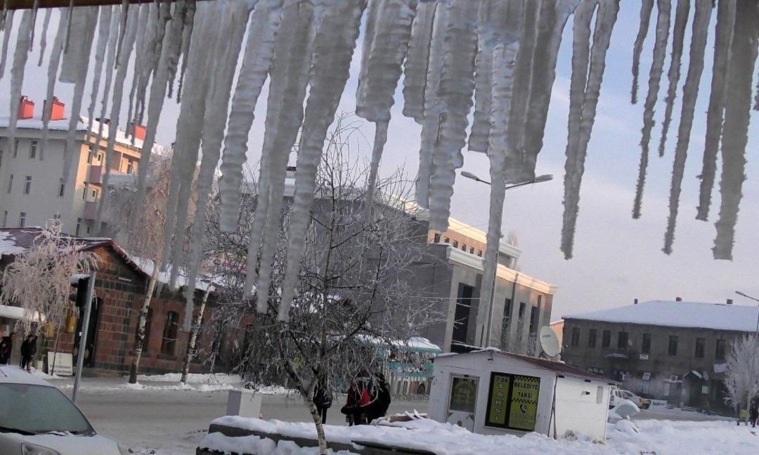 Ardahan buz kesti