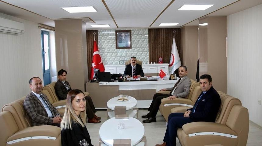 Vali Akbıyık&rsquo;tan kurumlara ziyaret