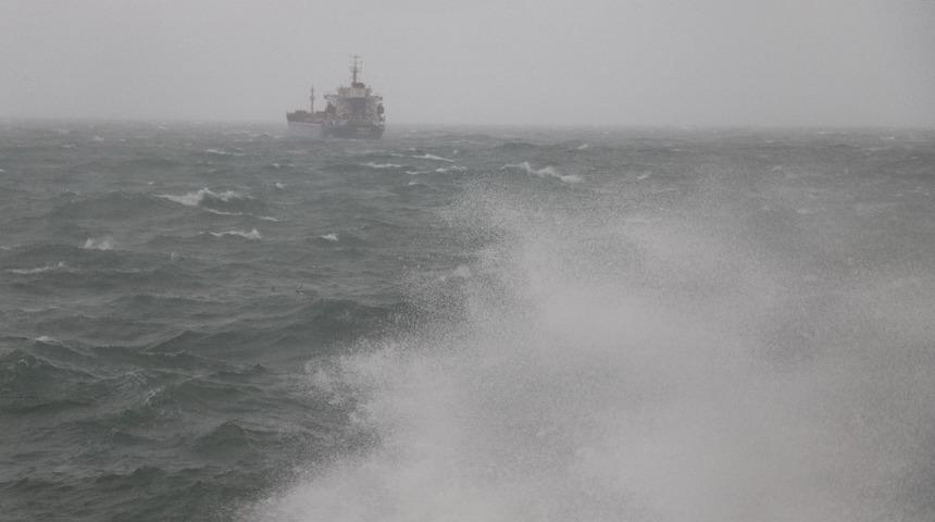 Batı Karadeniz&rsquo;de fırtına bekleniyor