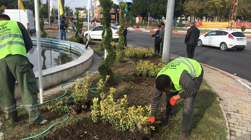 D&ouml;rtyol&rsquo;da ref&uuml;jlerde &ccedil;i&ccedil;ek ve ağa&ccedil;landırma &ccedil;alışması
