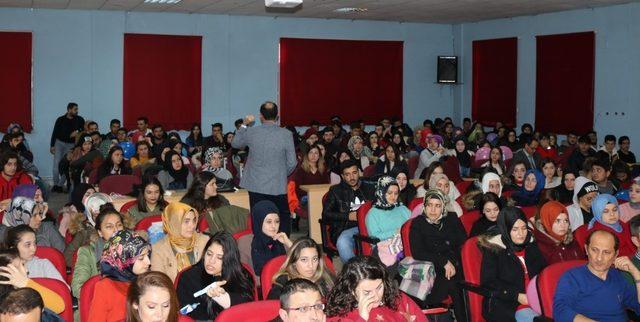 Üniversite öğrencilerine “Motivasyon ve Stres Yönetimi“ Semineri