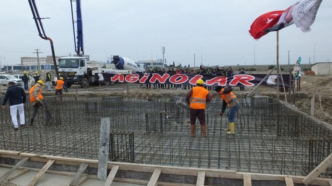 Burhaniye&rsquo;de Şehir Stadyumunun temeli atıldı