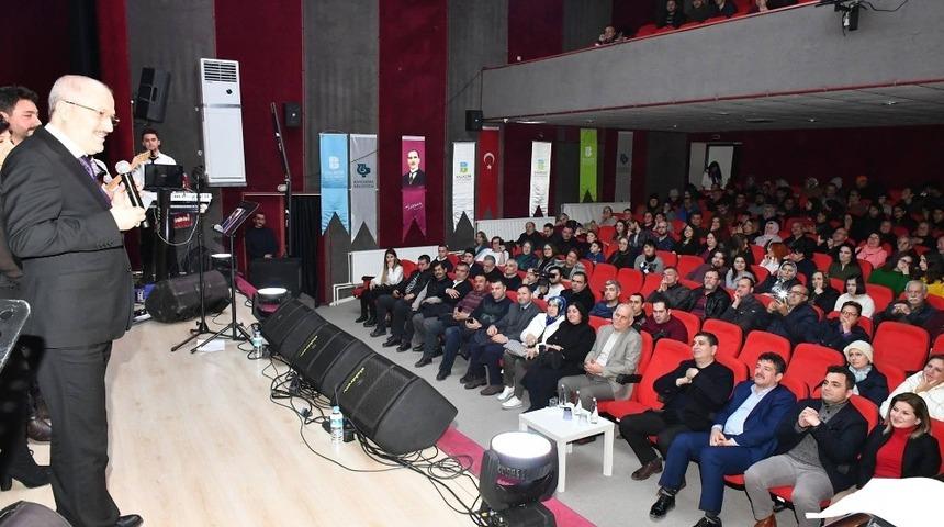 Barış Man&ccedil;o Bandırma&rsquo;da anıldı