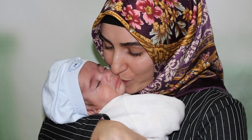 Kasık fıtığından 20 dakikada kurtuldu