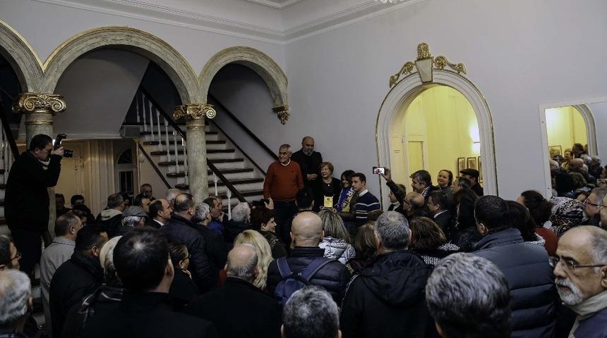 Buca&rsquo;da &ccedil;ekilen &ouml;l&uuml;ms&uuml;z kareler sergide buluştu