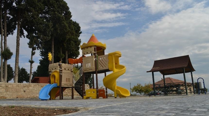 Akdeniz Belediyesi&rsquo;nden 3 bin metrekarelik yeni park