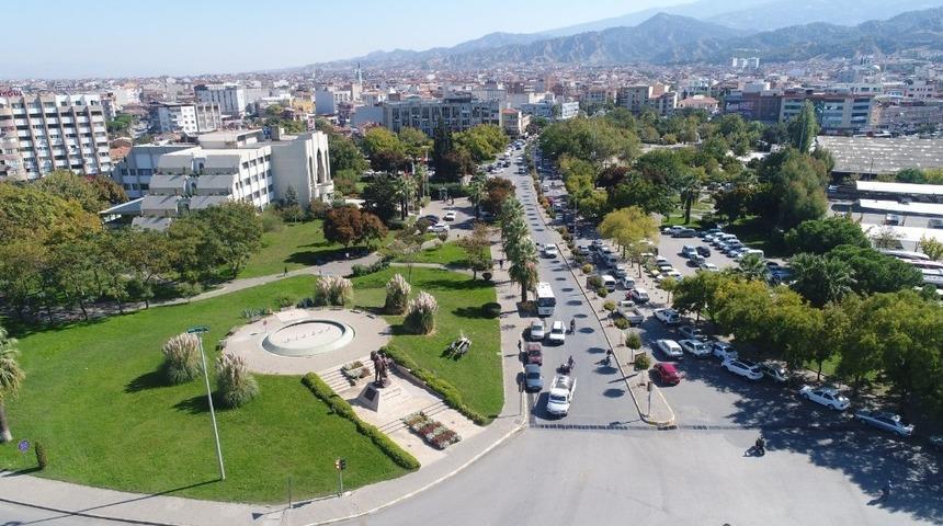 Salihli&rsquo;nin 25 milyonluk yağmur suyu yatırımında sona doğru