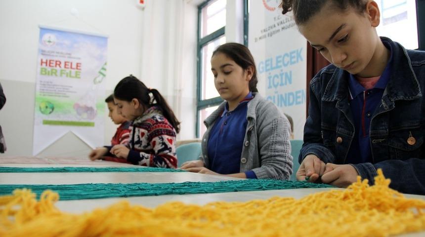 Yalova&rsquo;da okullarda file &ouml;rme eğitimi verilmeye başlandı