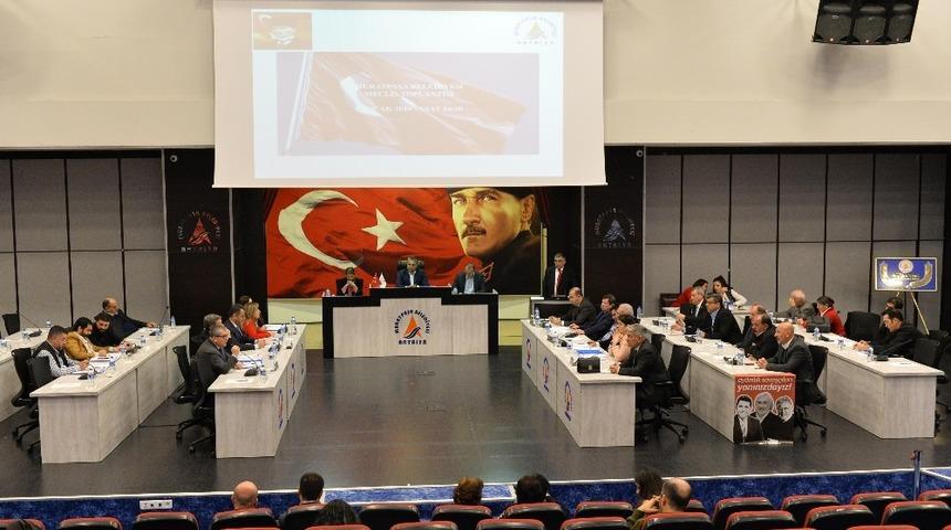 100. Yıl yeniden spor alanı