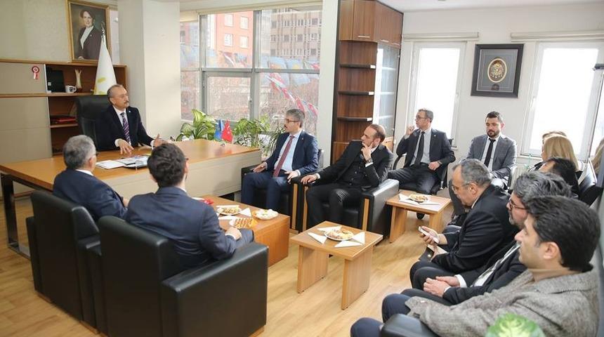 Başkan Dr. Memduh B&uuml;y&uuml;kkılı&ccedil;, "Kayseri partiler &uuml;st&uuml; bir konu"