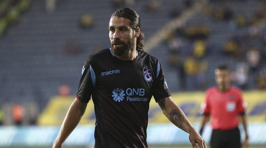 Olcay Şahan Trabzonspor'dan ayrılmayacağını açıkladı