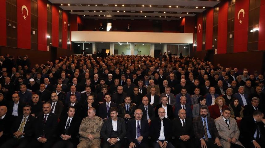 Yaman, muhtarlarla bir araya geldi