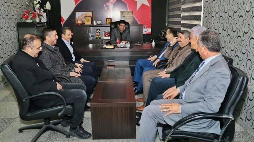 AK Parti heyeti Başkan Aslan ile bir araya geldi