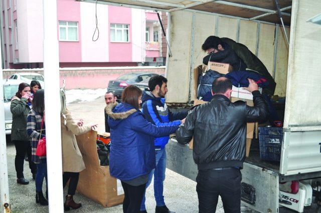 MYO öğrencileri köy çocuklarını unutmadı