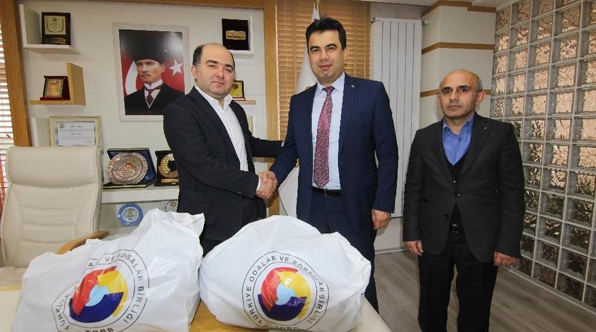 Safranbolu TSO’dan ihtiyaç sahibi öğrencilere yardım