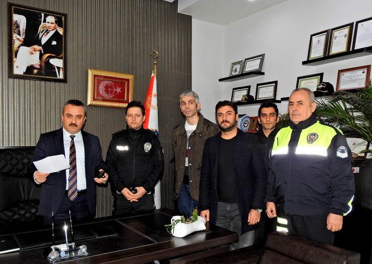 İlçe Emniyet Müdürü Alev: "Çeşme yılbaşı tatilini huzurlu geçirdi" G2