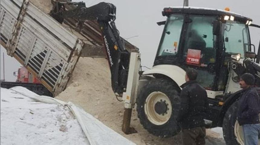 Şırnak Belediyesi karla mücadele ekipleri hazır