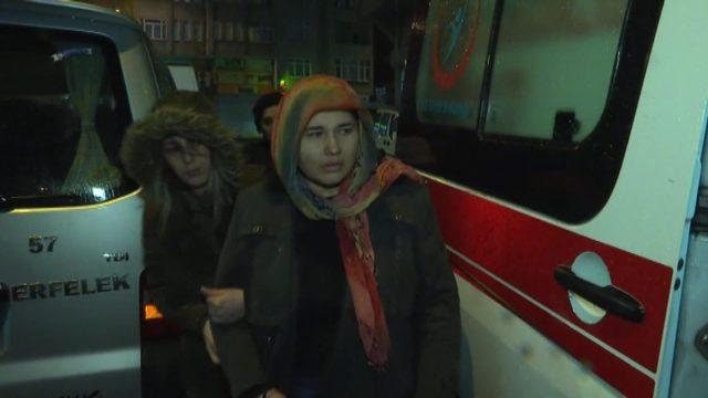 Bağcılar'da yangın: Mahsur kalan 5 kişi kurtarıldı