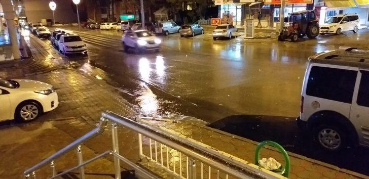 Şuhut’ta şiddetli yağmur ve fırtına G2