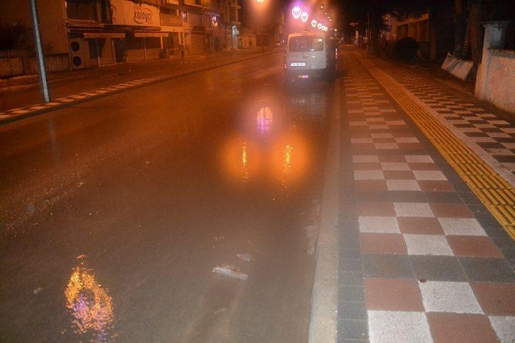 Şuhut’ta şiddetli yağmur ve fırtına G5