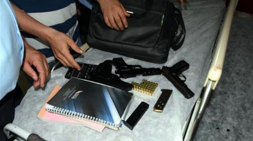 Ruhsatsız silah peynir-ekmek gibi satılıyor!