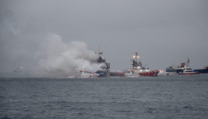 Pendik'te gemi yangını G2