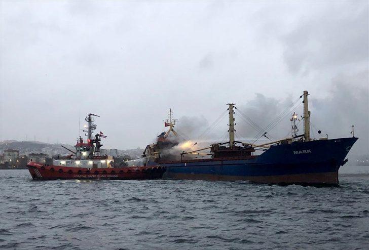 Pendik'te gemi yangını G5