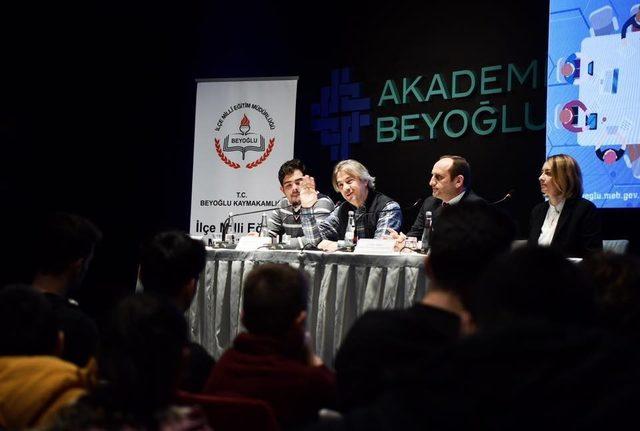 Okul başkanları Akademi Beyoğlu’nda buluştu