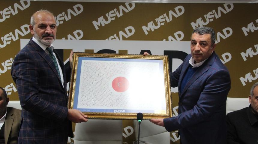 M&Uuml;SİAD &lsquo;Dost Meclisi&rsquo;nin&rsquo; Konuğu Ticaret Borsası Başkanı Ramazan &Ouml;zcan oldu