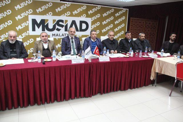 MÜSİAD ‘Dost Meclisi’nin’ Konuğu Ticaret Borsası Başkanı Ramazan Özcan oldu