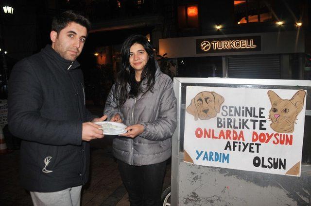 Pilav satıp hasta hayvanları tedavi ettiriyorlar 1